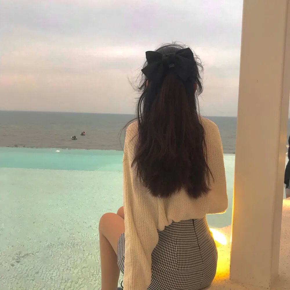 俏女怀春
